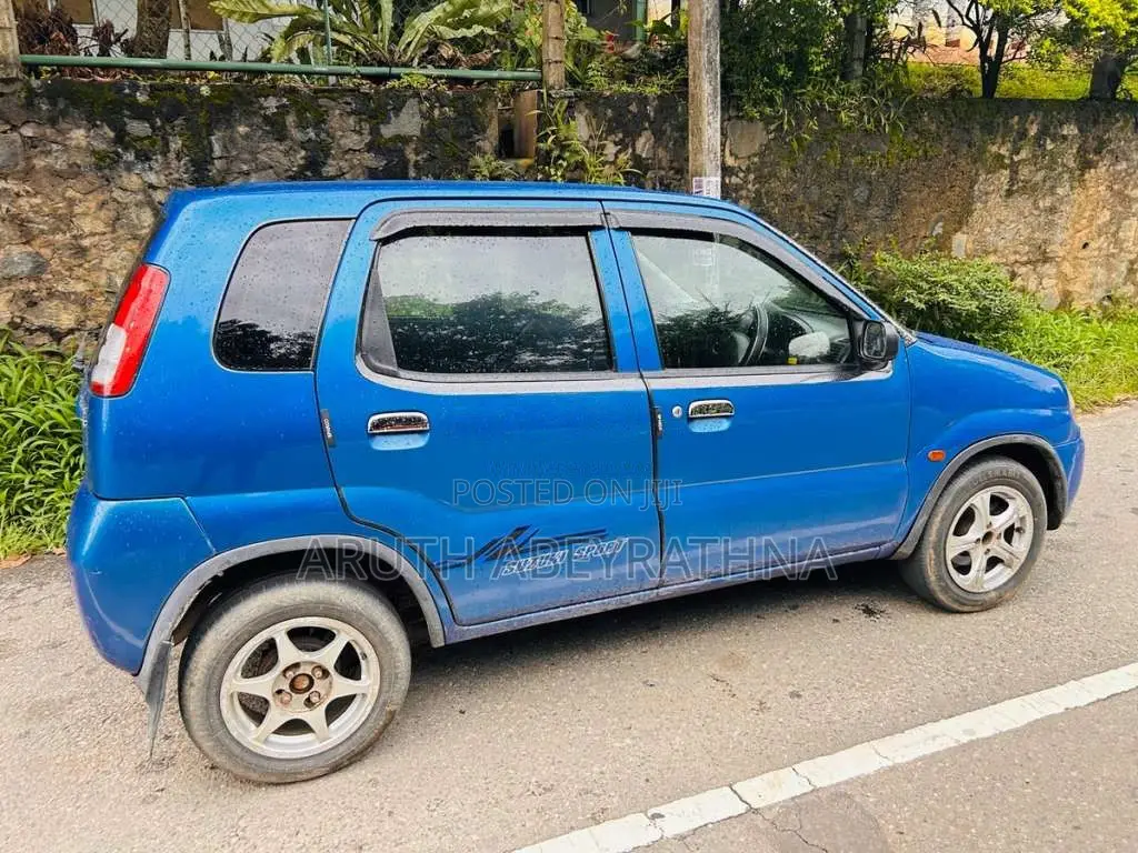 Suzuki Swift Center Antenna 2005 Car (Used)