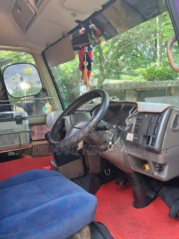 Mitsubishi Rosa 2009 Bus (Used)