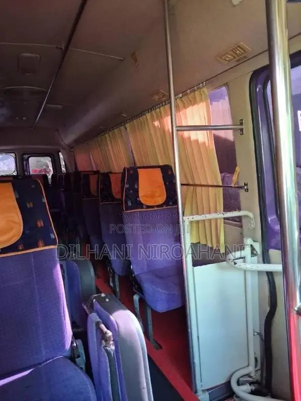 Mitsubishi Rosa 2009 Bus (Used)