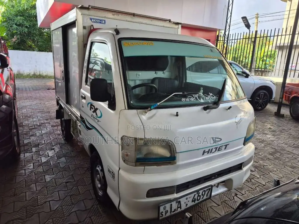 Daihatsu Hijet 2003 Lorry (Used)