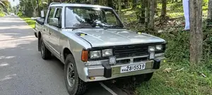 Nissan Double Cab 1984 Pickup (Used)