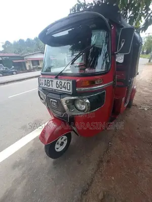 Bajaj 4 Stroke 2019 Three Wheel (Used)