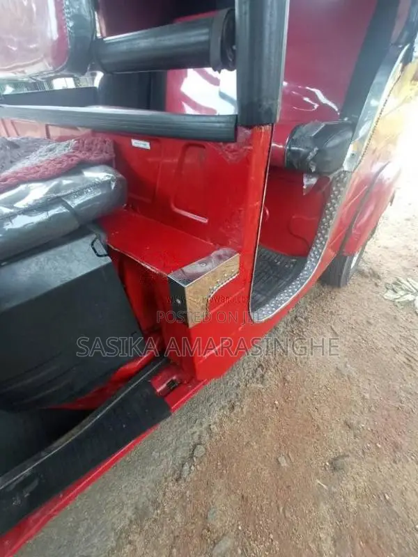 Bajaj 4 Stroke 2019 Three Wheel (Used)