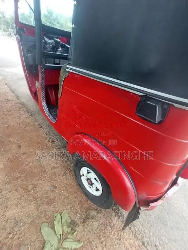 Bajaj 4 Stroke 2019 Three Wheel (Used)