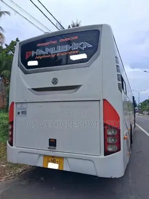 Ashok-Leyland Viking 2014 Bus (Used)