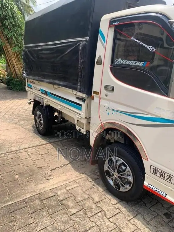Tata Dimo Batta 2015 Lorry (Used)