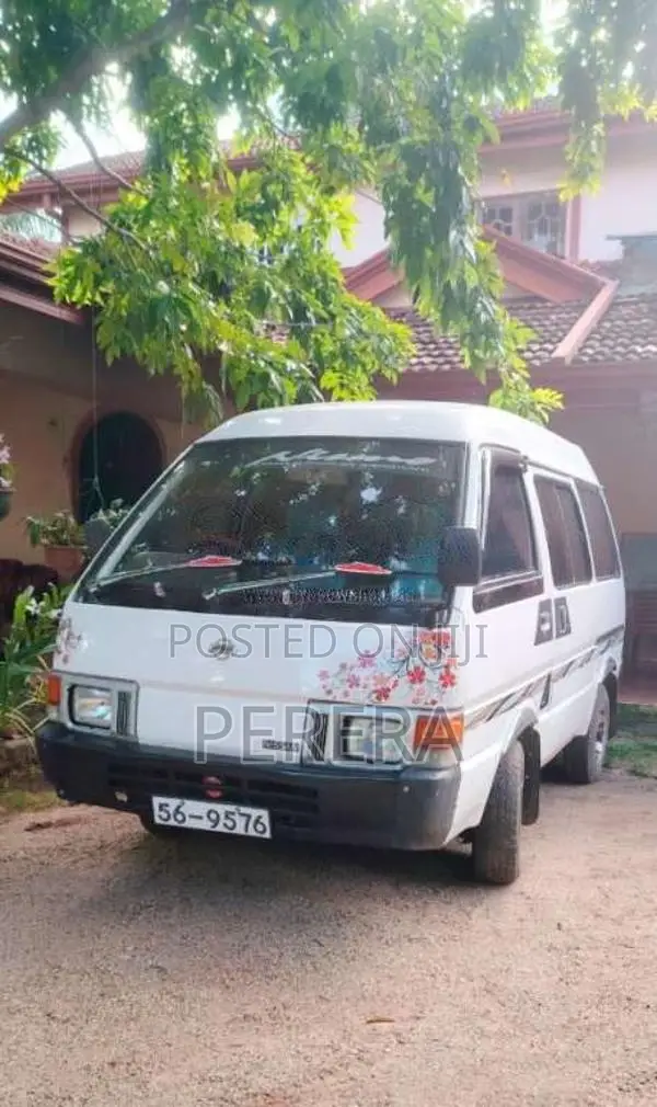 Nissan Vanette 1989 Van (Used)