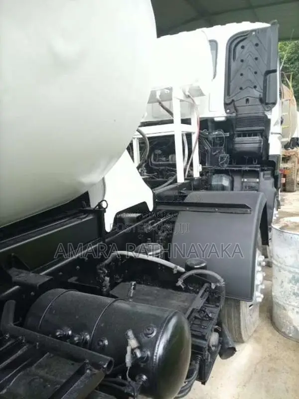 Isuzu Truck Mixer 7m3 2008 Heavy-Duty (Used)