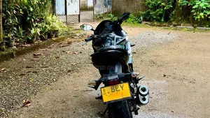 Suzuki Gixxer SF 2017 Motorbike (Used)