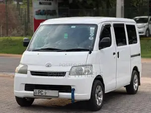 Toyota TownAce 2008 Van (Used)