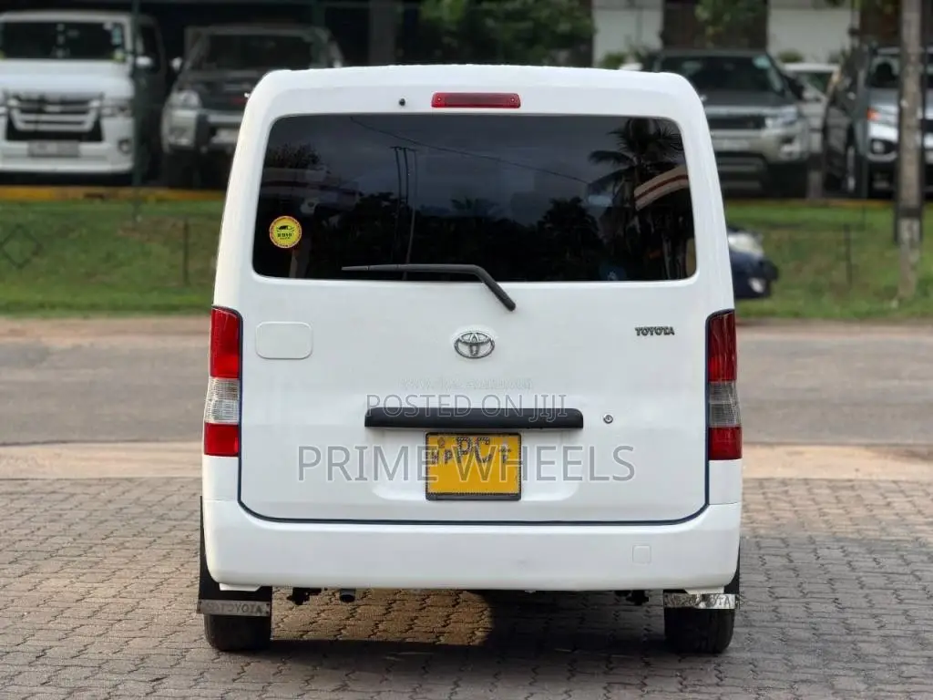 Toyota TownAce 2008 Van (Used)