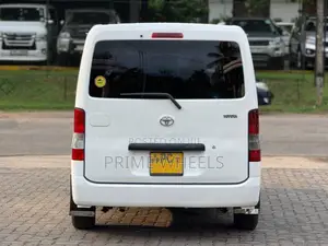 Toyota TownAce 2008 Van (Used)