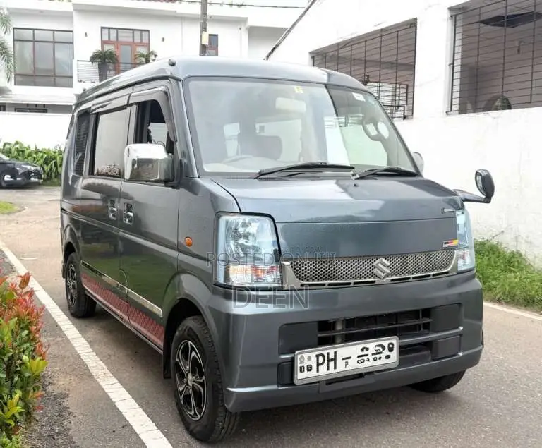 Suzuki Every 2013 Van (Used)