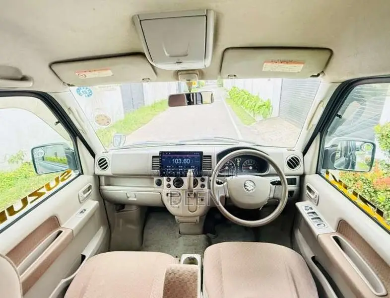 Suzuki Every 2013 Van (Used)
