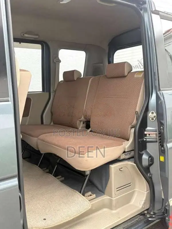 Suzuki Every 2013 Van (Used)