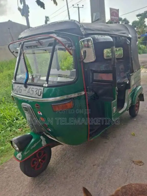 Bajaj RE 2 Stroke 2006 Three Wheel (Used)
