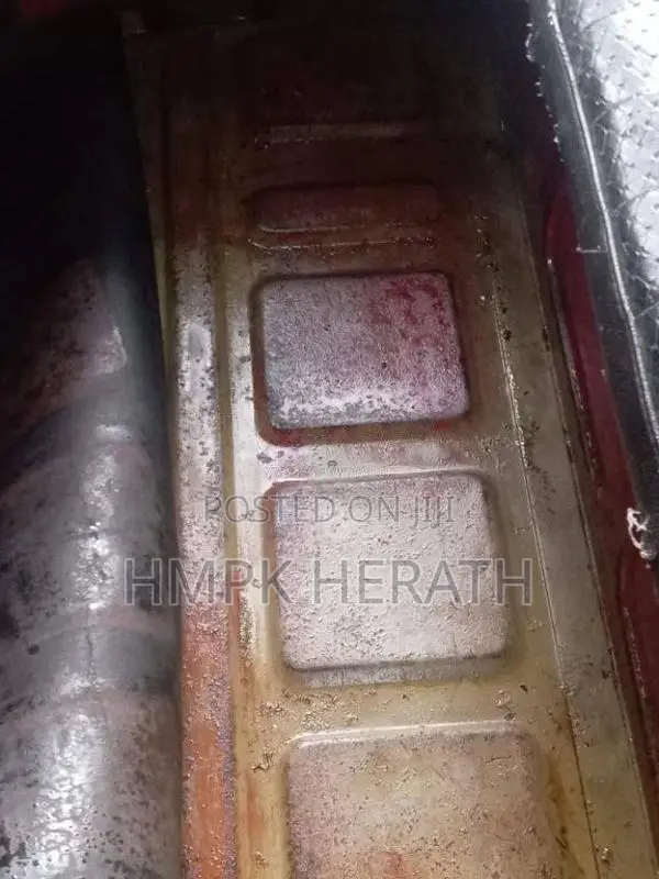 Bajaj 4 stroke 2007 Three Wheel (Used)