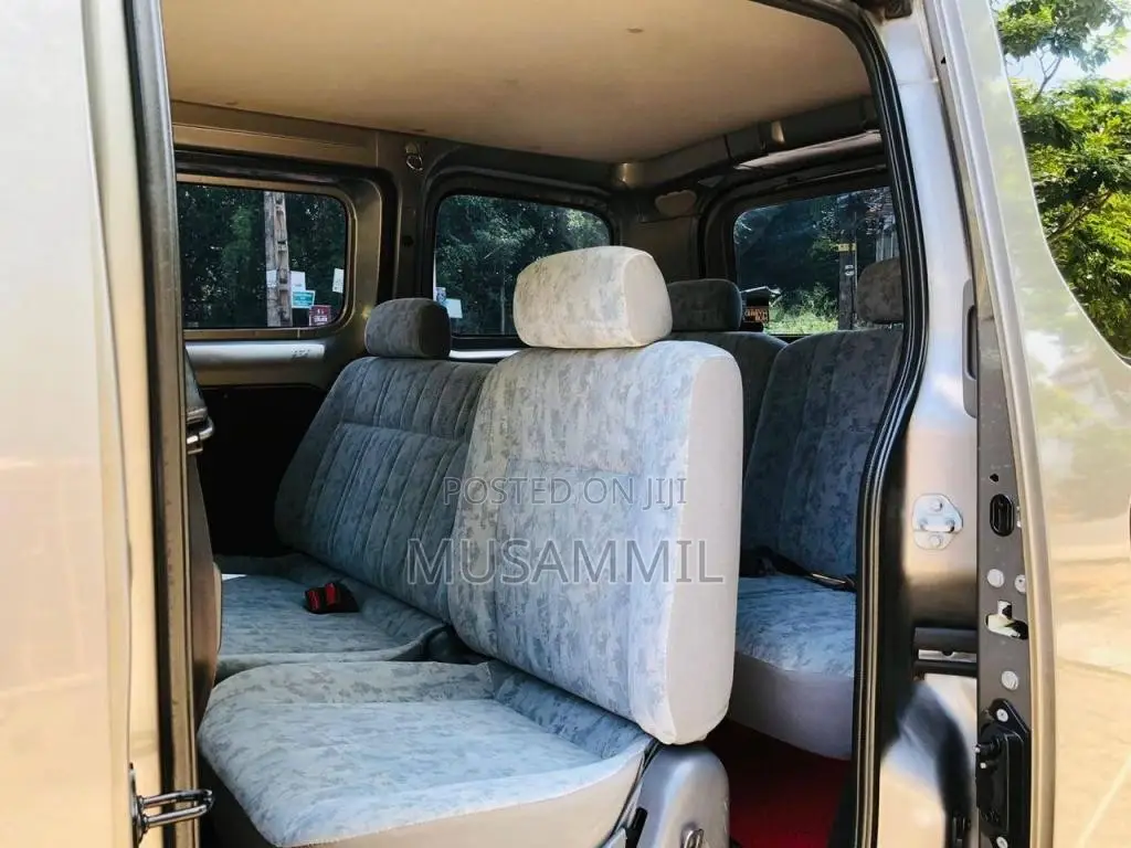 Nissan Nv200 Nissan 2014 Van (Used)