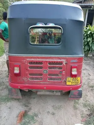 Bajaj Re 2016 Three Wheel (Used)