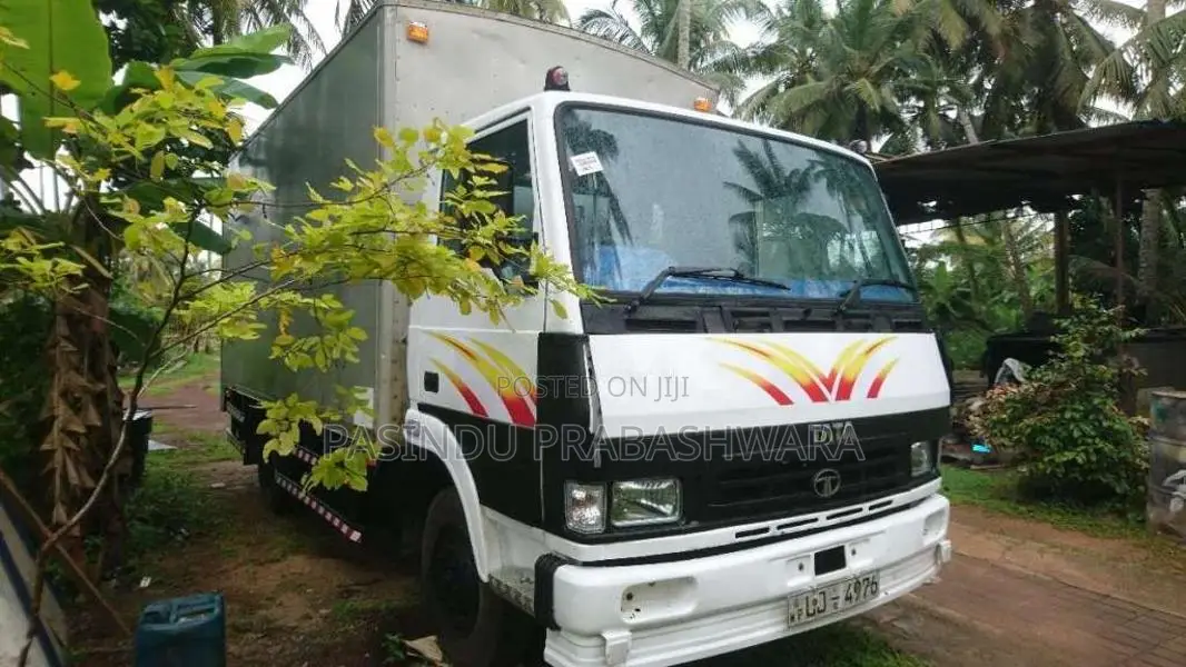 Tata 709 2012 Lorry (Used)