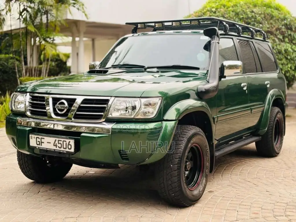 Nissan Patrol 2001 SUV (Used)