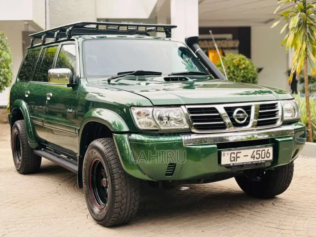 Nissan Patrol 2001 SUV (Used)