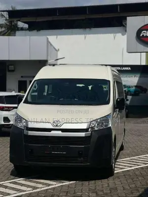Toyota GDH 2026 Van (Used)
