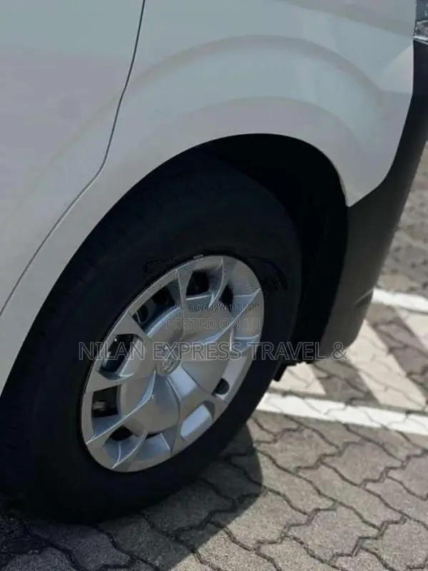 Toyota GDH 2026 Van (Used)