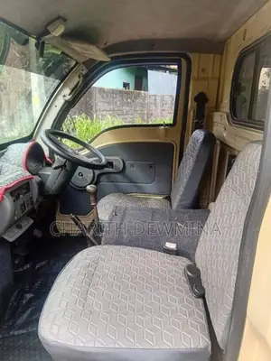 Tata Dimo Batta 2011 Lorry (Used)