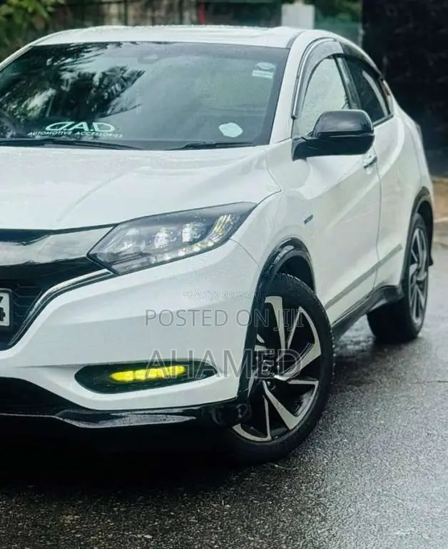 Honda Vezel RS SENSING 2017 SUV (Used)