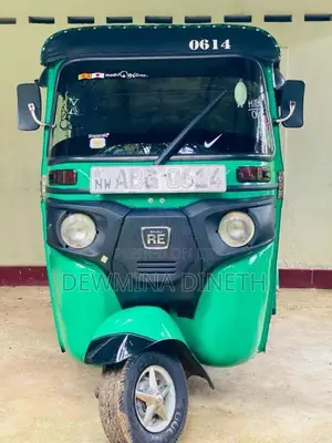 Bajaj RE 4 Stroke 2015 Three Wheel (Used)