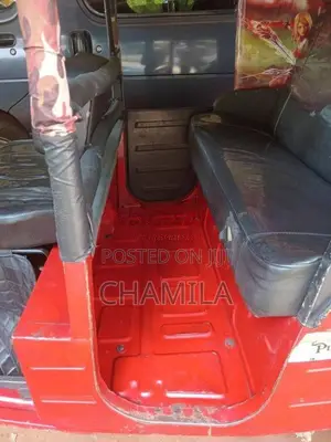 Bajaj 4 stroke 2013 Three Wheel (Used)
