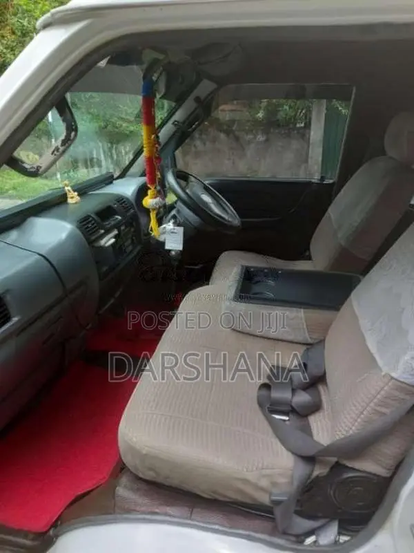 Mazda Bongo 2007 Van (Used)