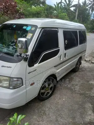Mazda Bongo 2007 Van (Used)