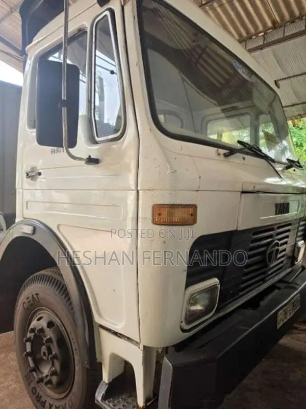 Tata 1615 2004 Lorry (Used)