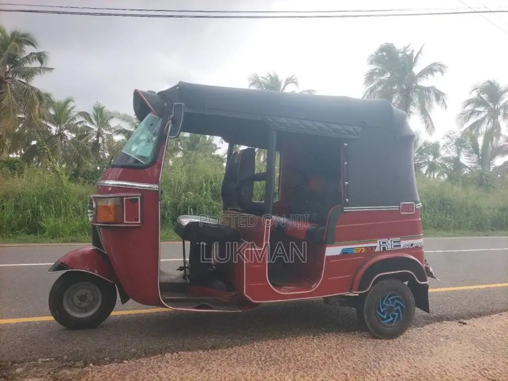 Bajaj 2 Stroke 2007 Three Wheel (Used)