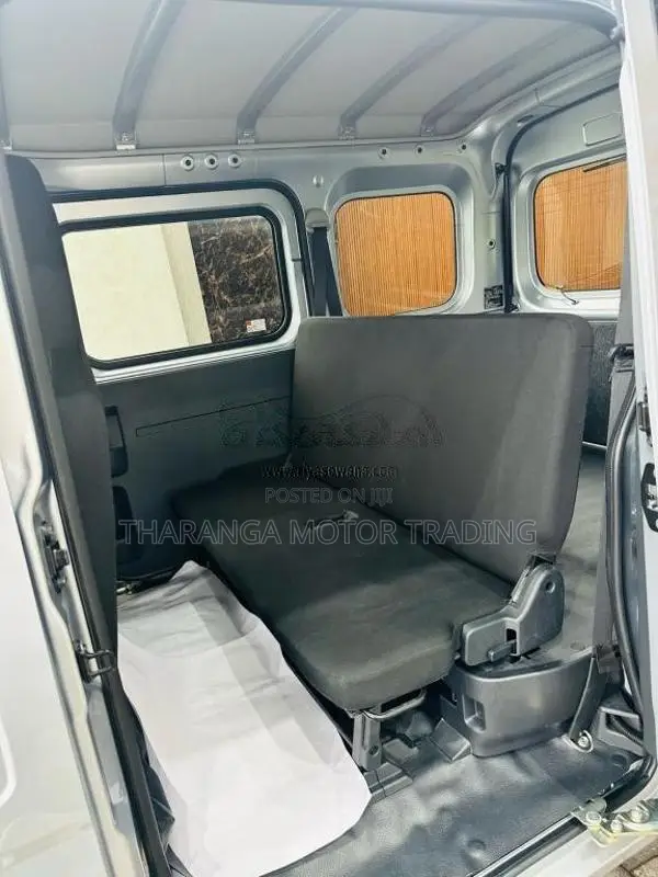 Toyota Pixis Van 2025 Van Unregistered (Recondition)