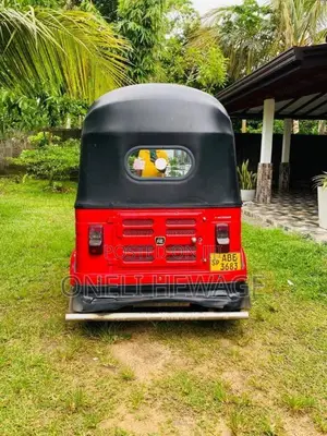 Bajaj Re 2015 Three Wheel (Used)