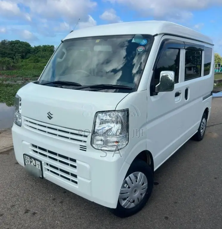 Suzuki Every DA17 2019 Van (Used)