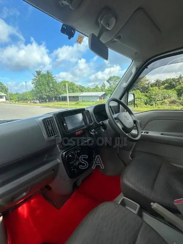 Suzuki Every DA17 2019 Van (Used)
