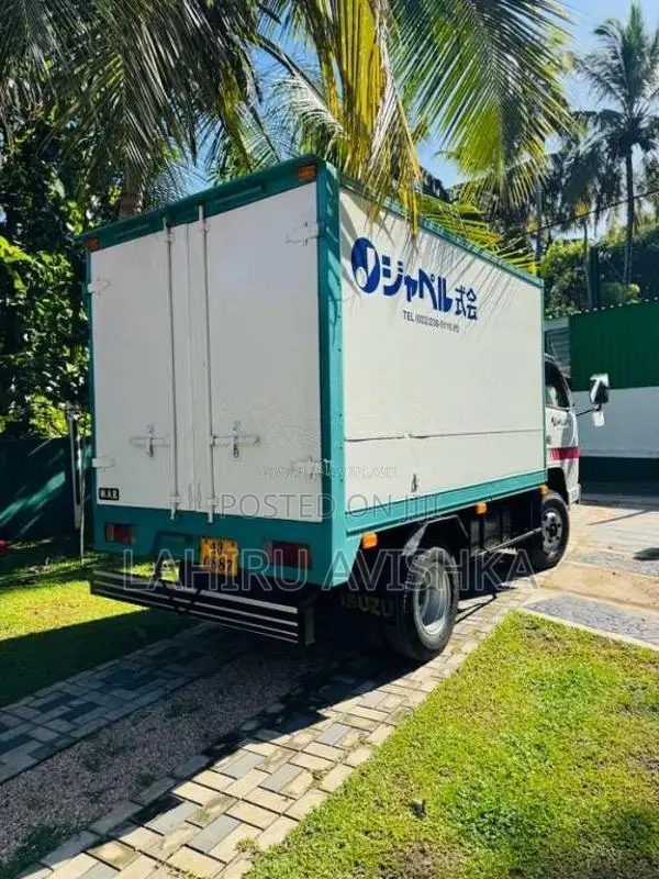 Isuzu Elf 1992 Lorry (Used)