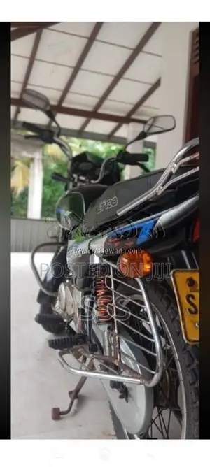 Bajaj CT-100 2011 Motorbike (Used)