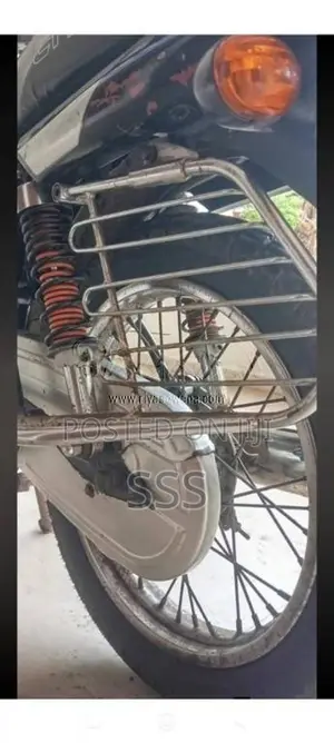Bajaj CT-100 2011 Motorbike (Used)
