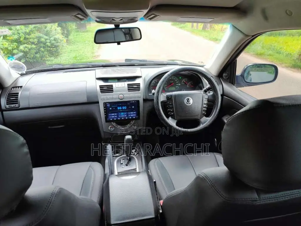 Micro Rexton 2004 SUV (Used)