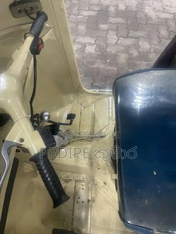 Bajaj 2 Stroke 1985 Three Wheel (Used)