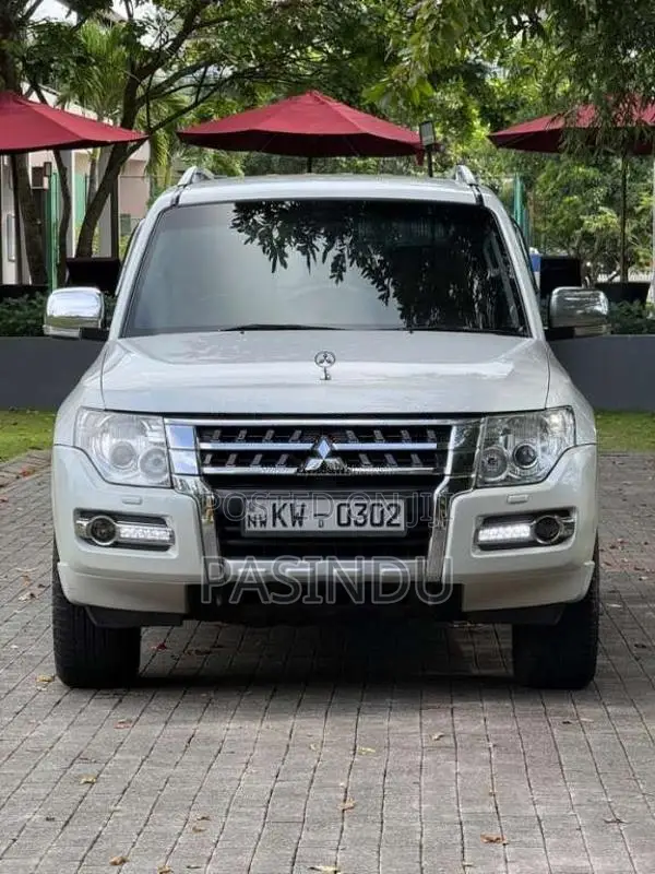 Mitsubishi Montero 2013 SUV (Used)