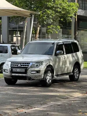 Mitsubishi Montero 2013 SUV (Used)