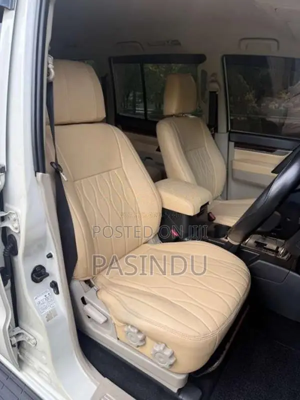 Mitsubishi Montero 2013 SUV (Used)