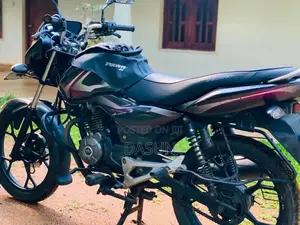 Bajaj Discover 2014 Motorbike (Used)