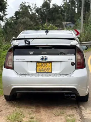 Toyota Prius 2011 Car (Used)